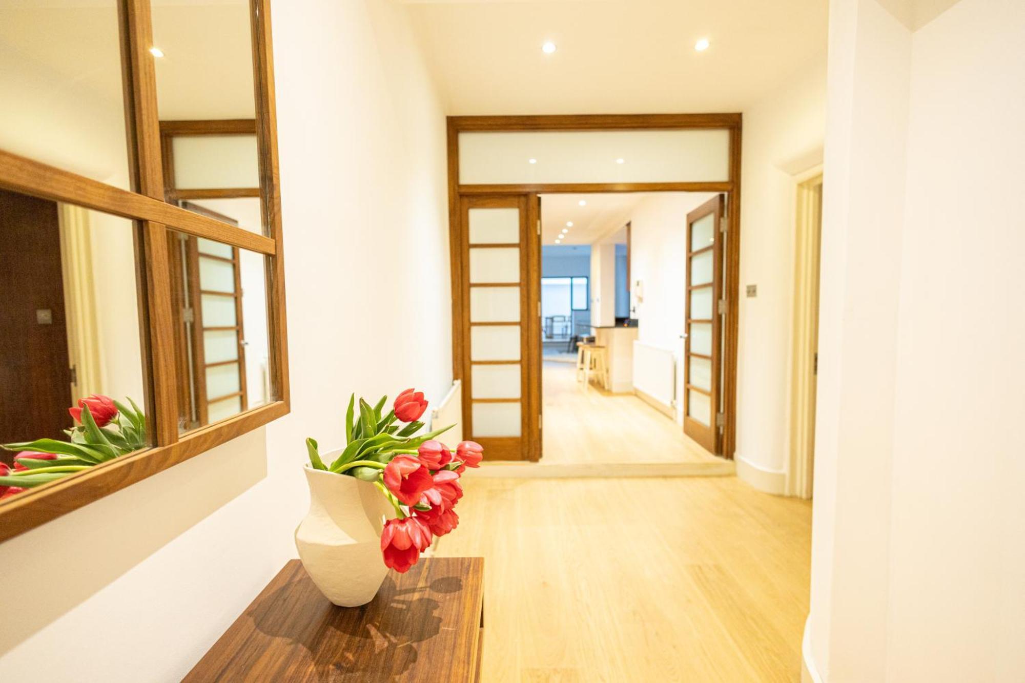 2Bedroom Gem In The Heart Of Kensington Londres Extérieur photo